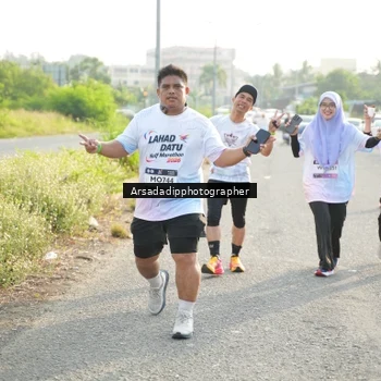 Runner Photo 7876753