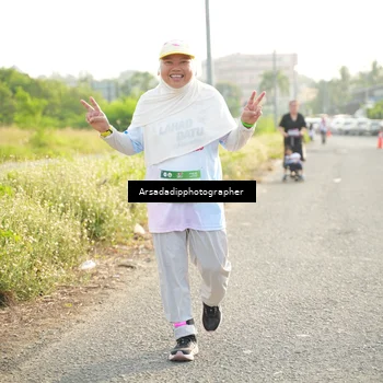 Runner Photo 7876755