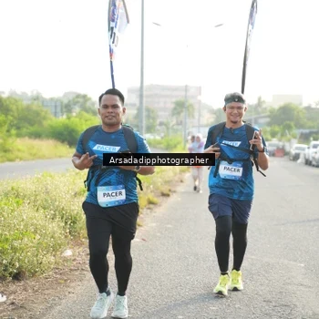 Runner Photo 7876756