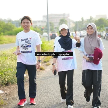 Runner Photo 7876758