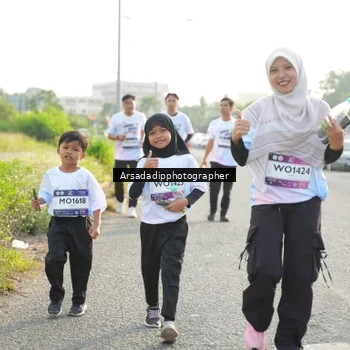 Runner Photo 7876779