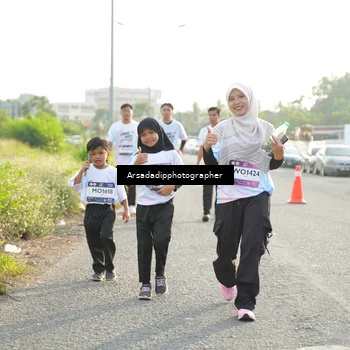 Runner Photo 7876785