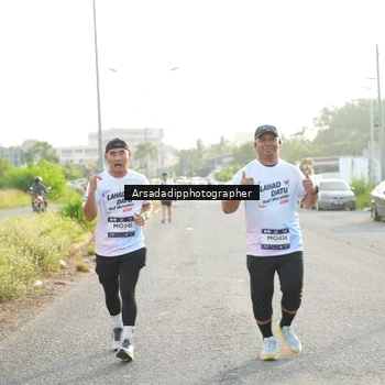 Runner Photo 7876786