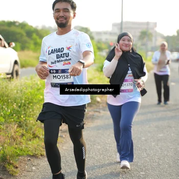 Runner Photo 7876787