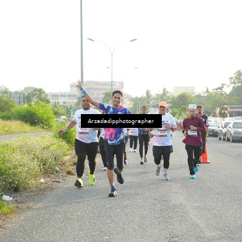 Runner Photo 7876846