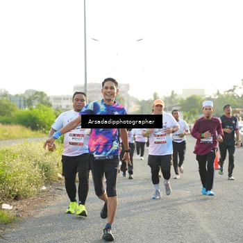 Runner Photo 7876848