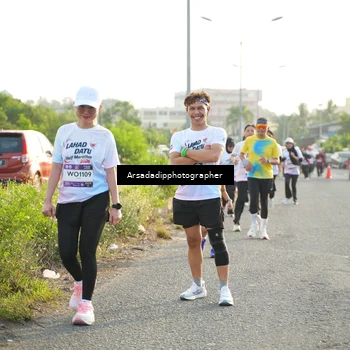 Runner Photo 7876855