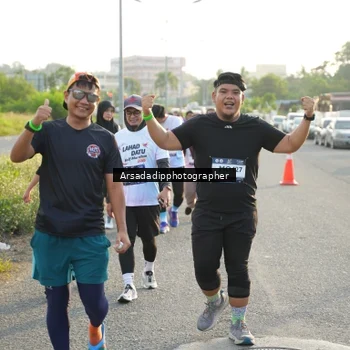 Runner Photo 7876861