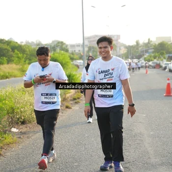 Runner Photo 7876872