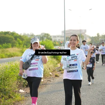 Runner Photo 7876878