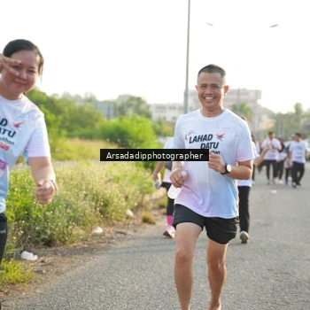 Runner Photo 7876879