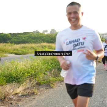 Runner Photo 7876880