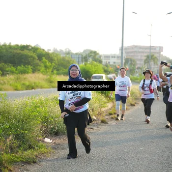 Runner Photo 7876900