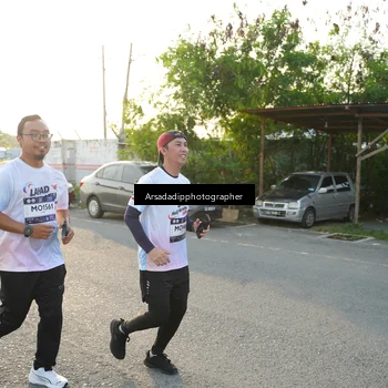 Runner Photo 7876937