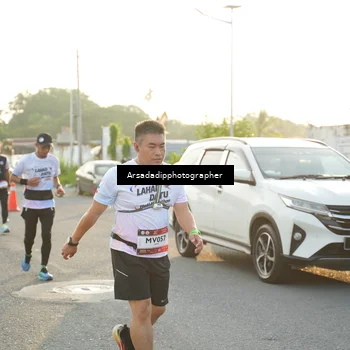 Runner Photo 7876939