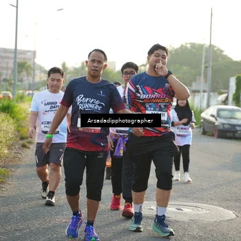 Runner Photo 7876954