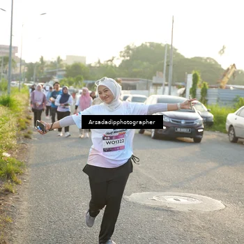 Runner Photo 7877003