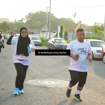 Runner Photo 7877005