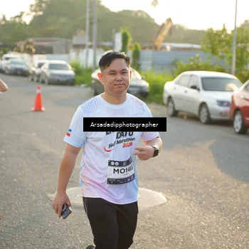 Runner Photo 7877018