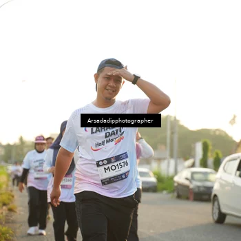 Runner Photo 7877021
