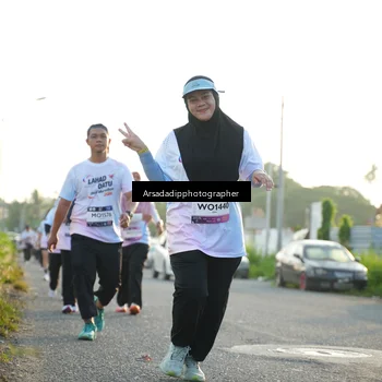 Runner Photo 7877022