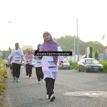 Runner Photo 7877023