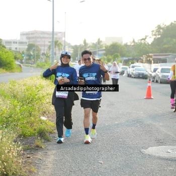 Runner Photo 7877038