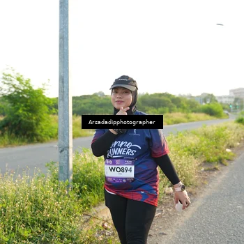 Runner Photo 7877039