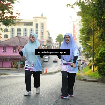 Runner Photo 7877054