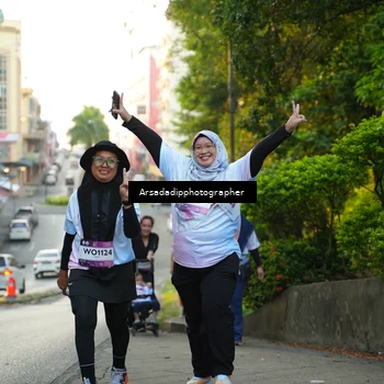 Runner Photo 7877063