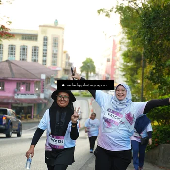 Runner Photo 7877064