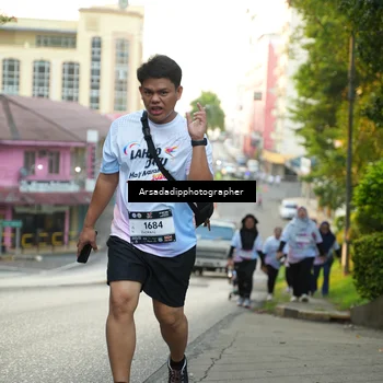 Runner Photo 7877065