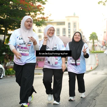 Runner Photo 7877074