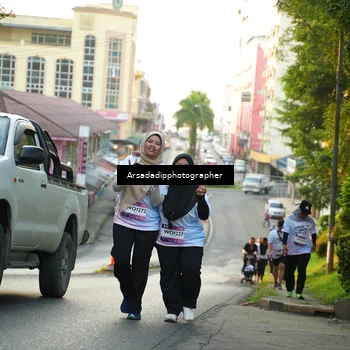 Runner Photo 7877077