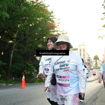 Runner Photo 7877087