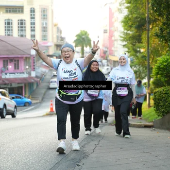 Runner Photo 7877093
