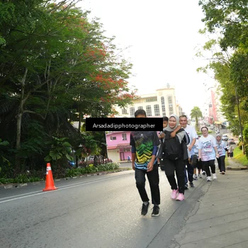 Runner Photo 7877104