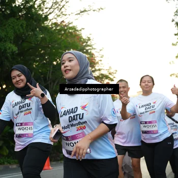 Runner Photo 7877115