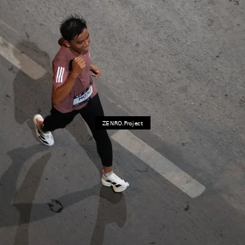 Runner Photo 7877124