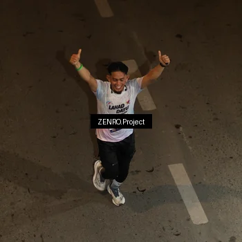 Runner Photo 7877132