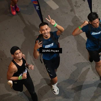 Runner Photo 7877142
