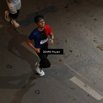 Runner Photo 7877146