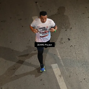 Runner Photo 7877150