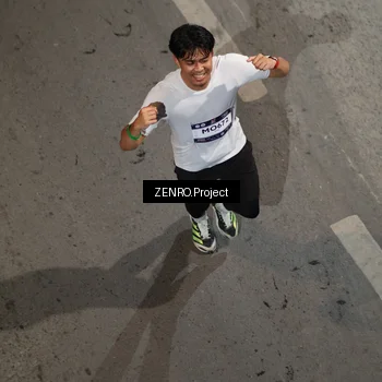 Runner Photo 7877156