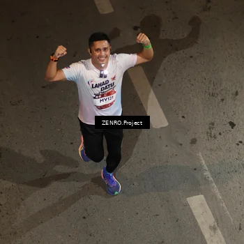Runner Photo 7877158