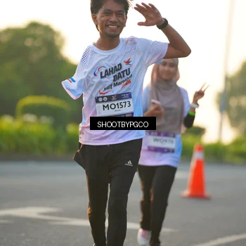 Runner Photo 7877187