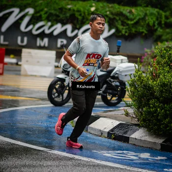 Runner Photo 7877193