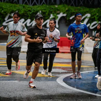 Runner Photo 7877217