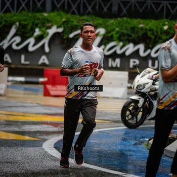 Runner Photo 7877234