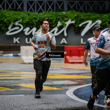 Runner Photo 7877279